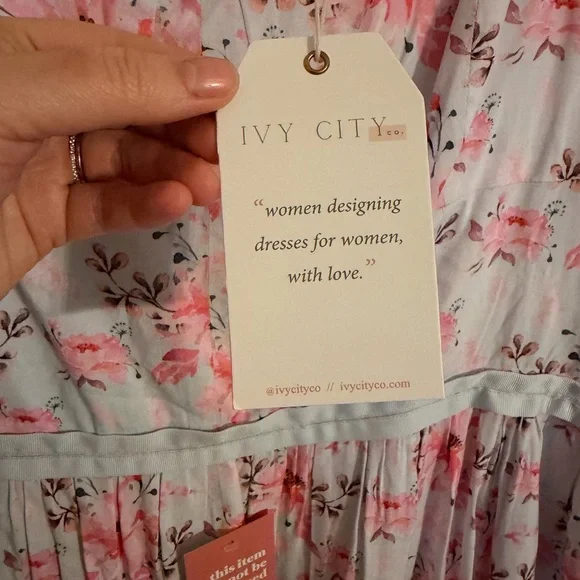 Ivy City Pink Floral Square-Neck Midi Dress - Picture 3 of 10